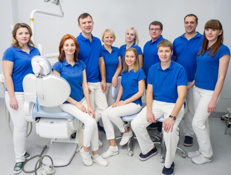 Комплексне стоматологічне лікування - співпраця ортодонта, терапевта, ортопеда, хірурга, гігієніста